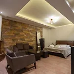 Nymfes Hotel