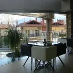 Nymfes 4* Káto Loutrákion