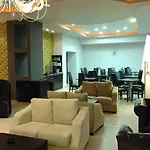 Nymfes Hotel Káto Loutrákion