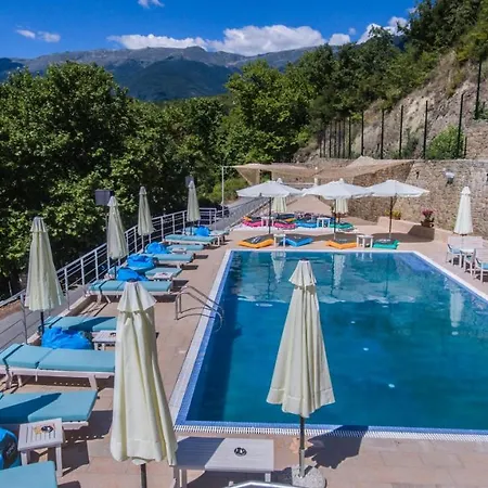 Nymfes Loutraki (Pella)