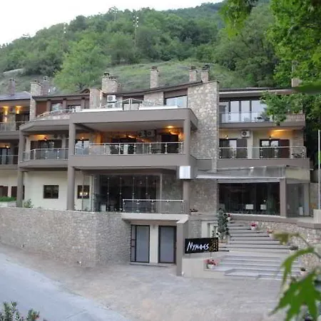 νύμφες 4*