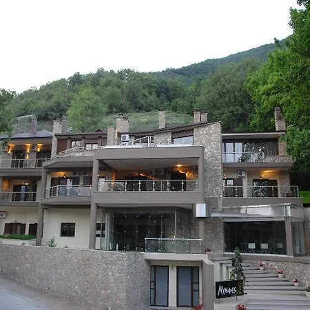 Nymfes Hotel