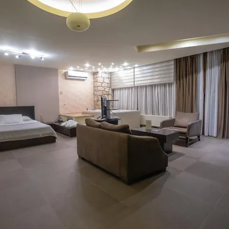 Otel Nymfes Káto Loutrákion