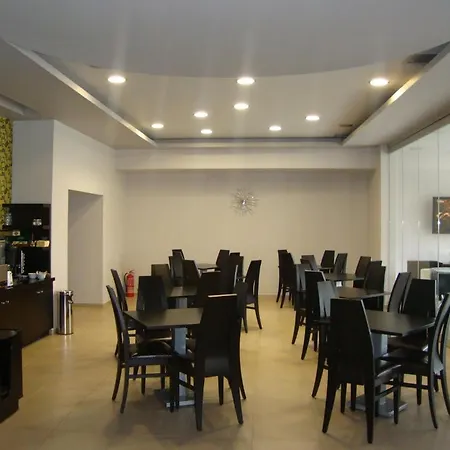νύμφες Ξενοδοχείο 4*