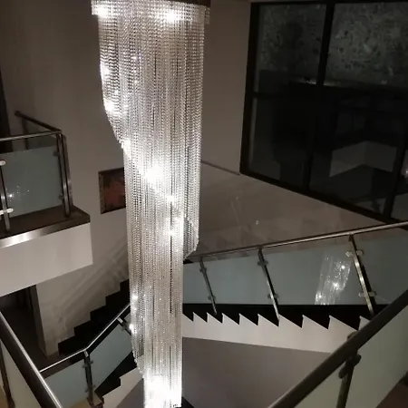 Hotel Nymfes 4*