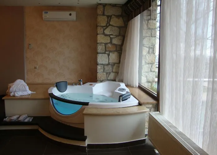 νύμφες 4* Káto Loutrákion