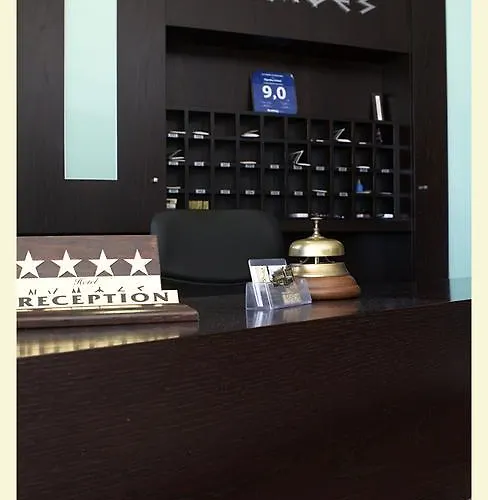 Ξενοδοχείο νύμφες Káto Loutrákion